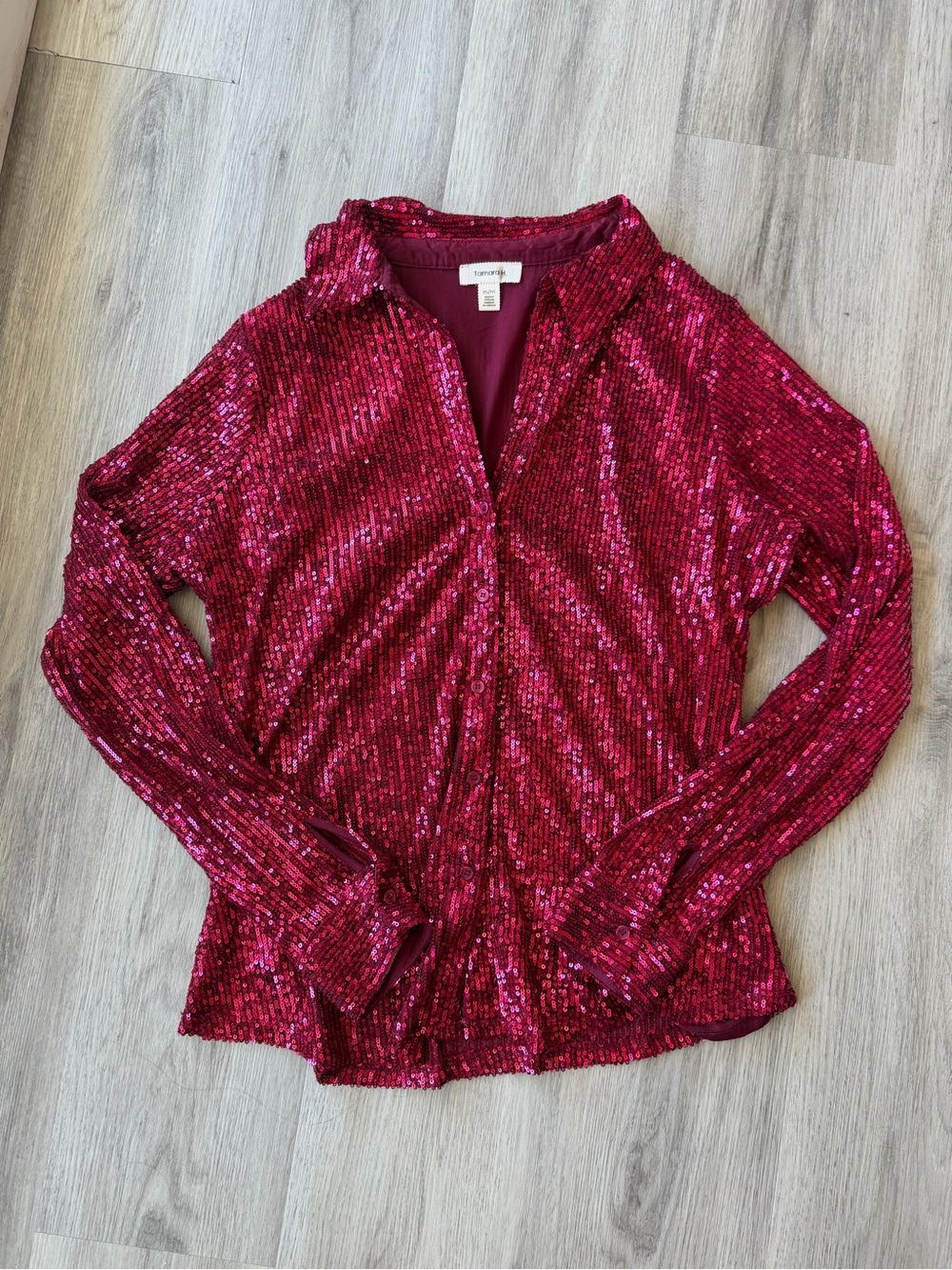 SEQUIN BUTTON UP BLOUSE IN RASPBERRY PINK